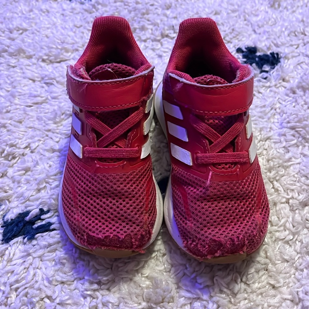Pink Addidas